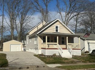 815 Davis Ave, Cuyahoga Falls, OH 44221