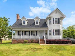 107 Barrington Ct, Easley, SC 29642