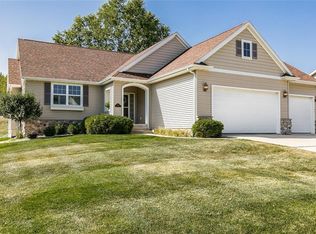 6403 Ushers Ridge Dr NE, Cedar Rapids, IA 52411