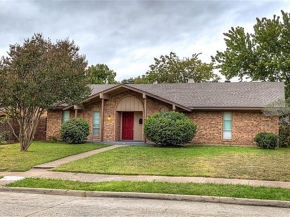2nd image of 2317 Schirra Way