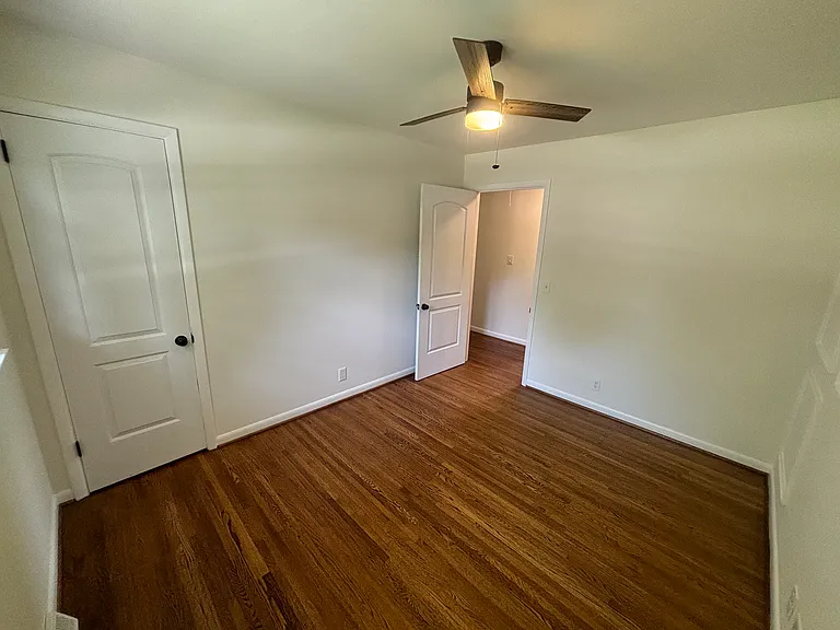 506 Highcrest Dr — Photo 13