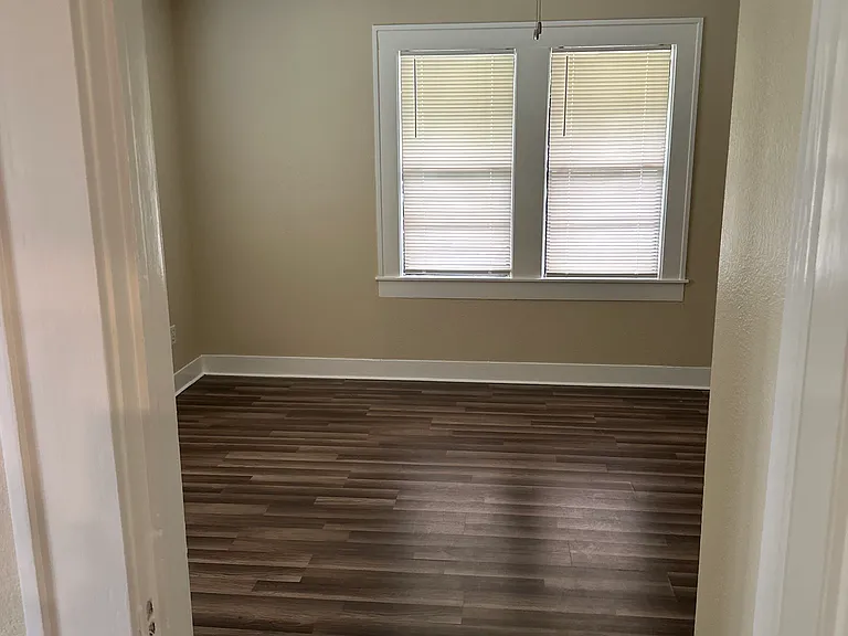 3435 Gordon Ave — Photo 36