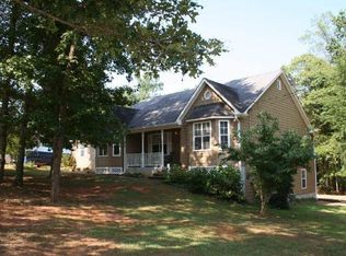 683 Derek Pl, Locust Grove, GA 30248