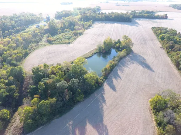 19255 E 1150th Rd, Marshall, IL 62441