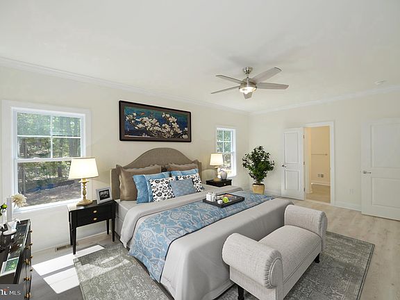 5th image of 287 Cacapon Ln
