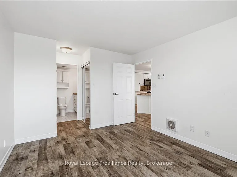 350 Front St #504 — Photo 10