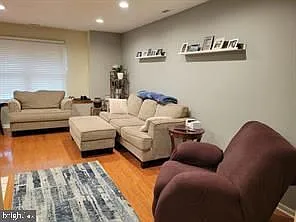 2 bed, 2.0 bath, 1214 sqft, $2,500 — Photo 3