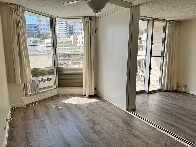 1535 Pensacola St #412 — Photo 6