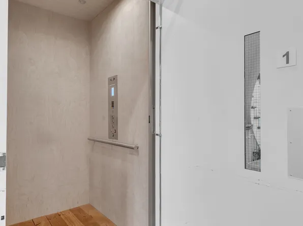 209-25 28th Avenue image 14 of 15