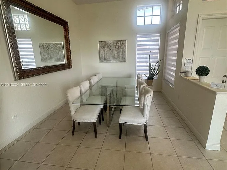 18571 SW 44th St — Photo 7