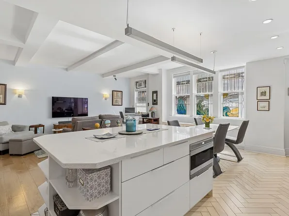 33 Riverside Dr APT 1C, Manhattan, NY 10023