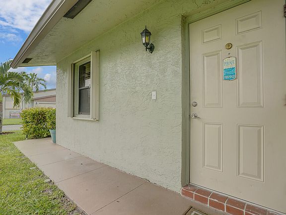 4th image of 1737 Palmland Drive