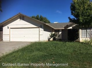 1608 Sterling Dr, Redding, CA 96003