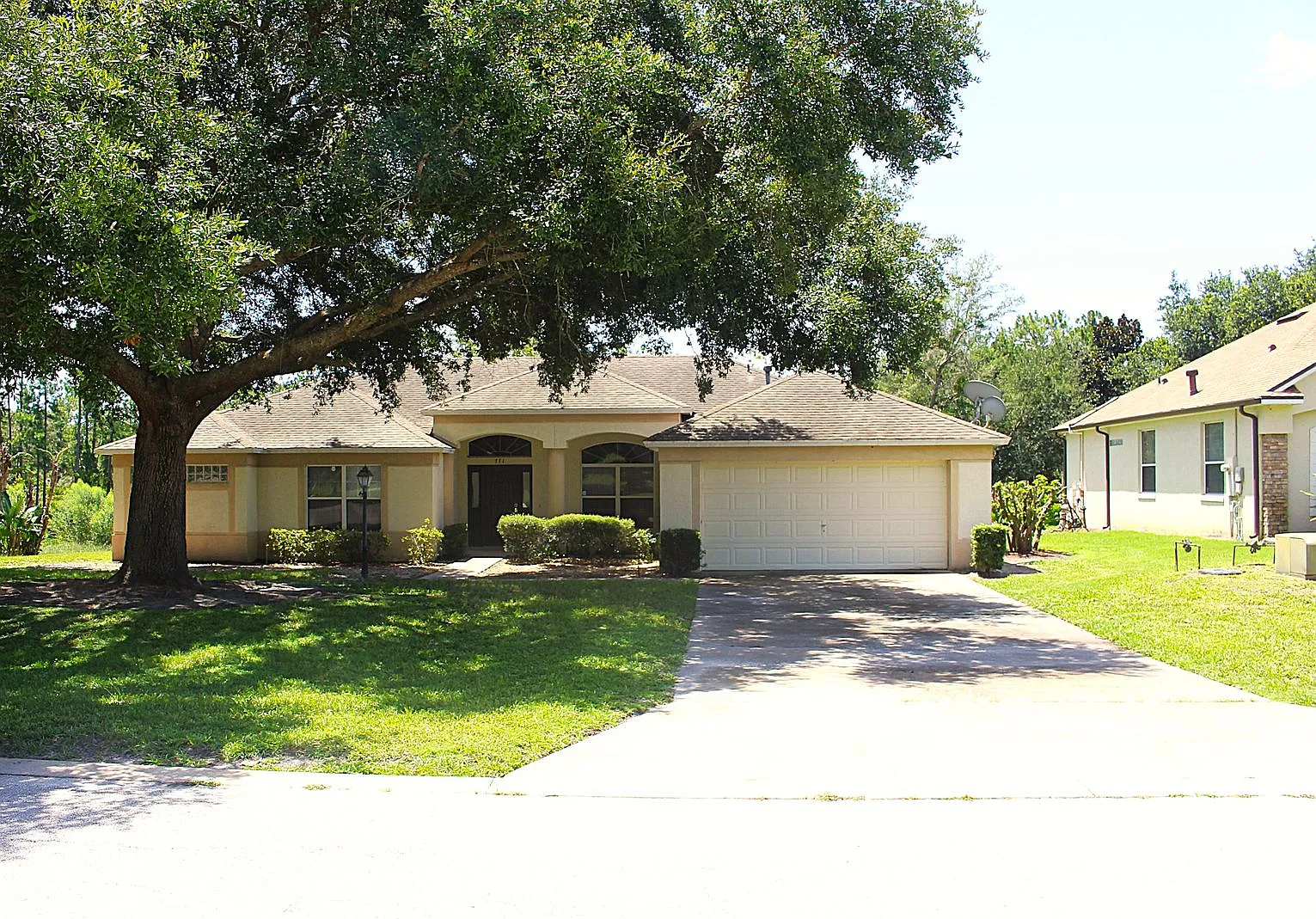 Lovely home in the Twin Lakes Subdivision Deltona — Photo 1