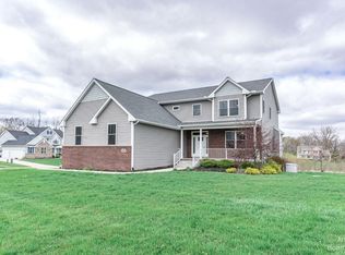 10452 Gray Knoll Trl, Saline, MI 48176