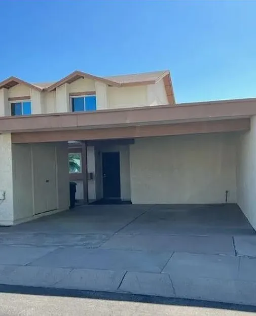 3 bed, 1689 sqft, $2,150 — Photo 4