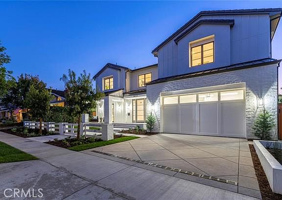 2nd image of 1937 Port Trinity Pl
