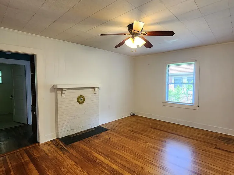 103 Gibbs St — Photo 6