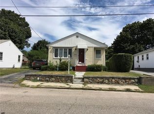 34 Simpson St, North Providence, RI 02911