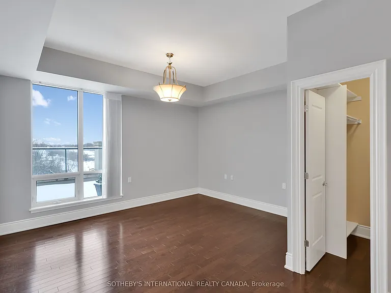 1717 Avenue Rd #604 — Photo 21