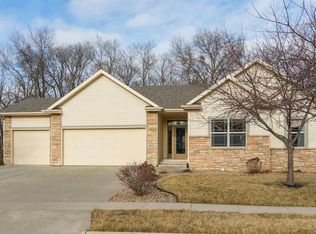 852 Manitou Trl, Iowa City, IA 52245