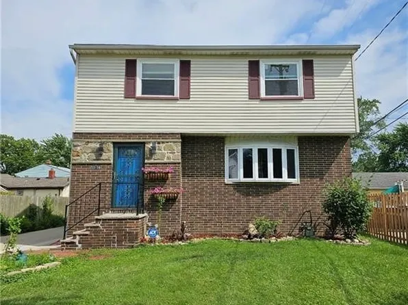 33158 Lake Shore Blvd, Eastlake, OH 44095
