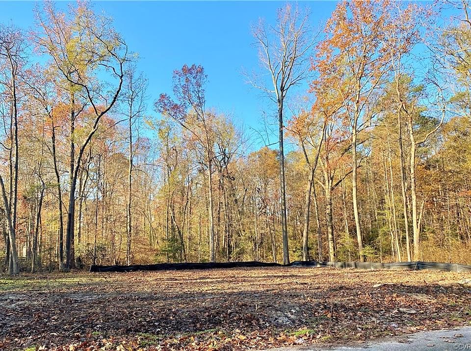 1st image of 206 Walkers Cove Dr