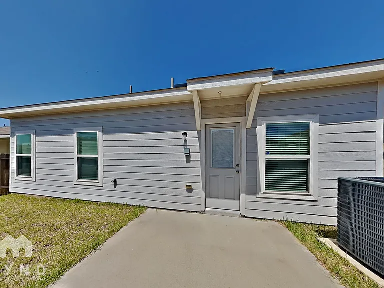 15518 Caramel Springs Dr — Photo 21