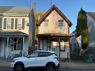 317 S Charlotte St, Manheim, PA 17545