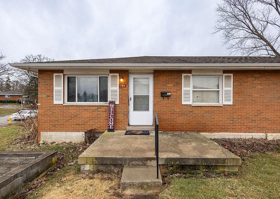 2nd image of 704-706 Kirkwood Dr