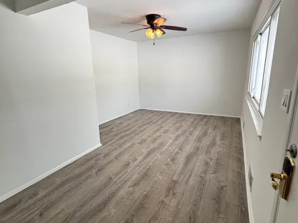 (undisclosed Address), Farmingdale, NY 11735