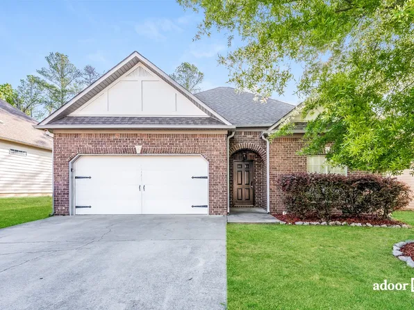 1044 Kerry Dr, Calera, AL 35040