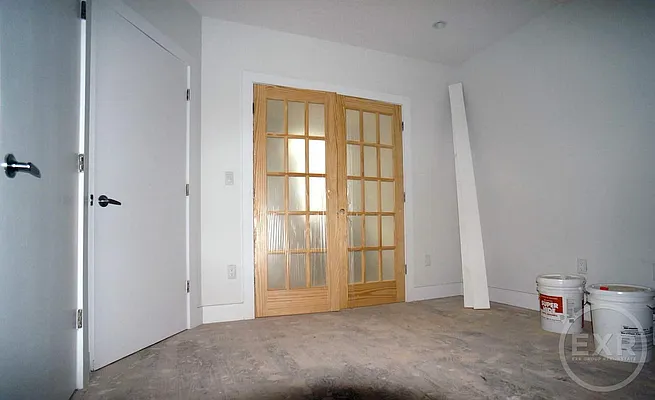 Rented by EXR | media 62