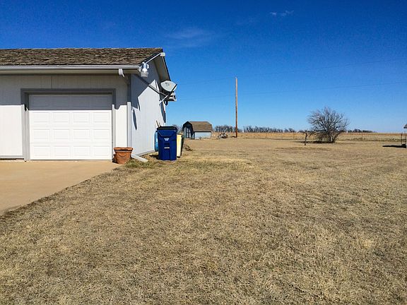 Garage and large yard