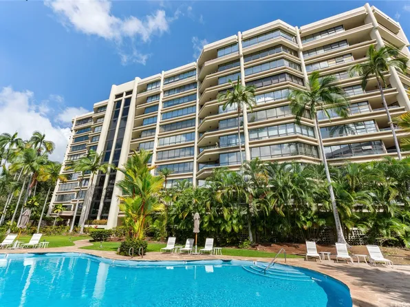 1525 Wilder Ave APT 903, Honolulu, HI 96822