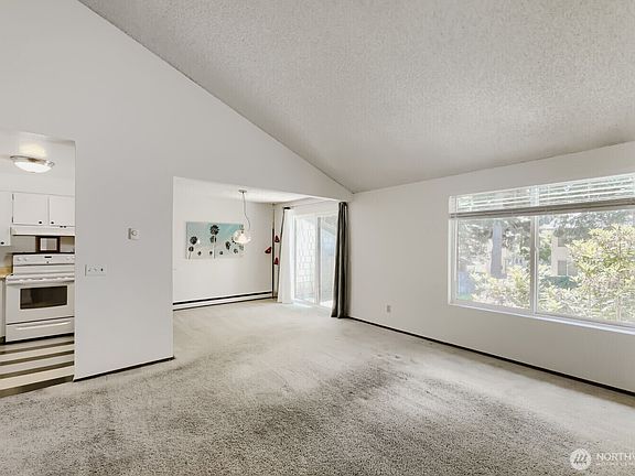 4th image of 14615 NE 35th Street #K4