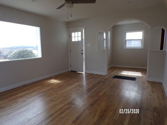 3rd image of 1715 Nevada Ave