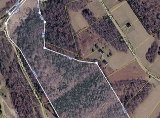 35 Bottom Rd, Lafayette, TN 37083