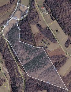 35 Bottom Rd, Lafayette, TN, 37083