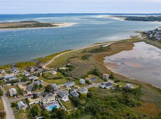 7 Dartmouth Rd, Ipswich, MA 01938