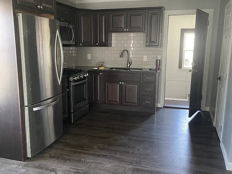 170 Foster St #2 — Photo 2