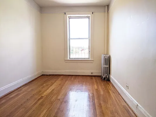 Rented by Voro, LLC | media 4