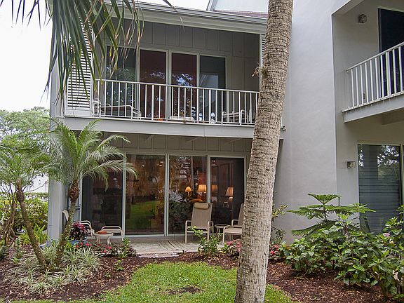 5th image of 777 Sea Oak Dr APT 728