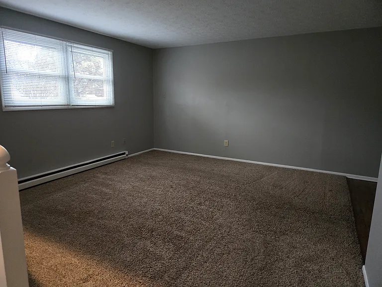 554 Bailey Dr — Photo 9