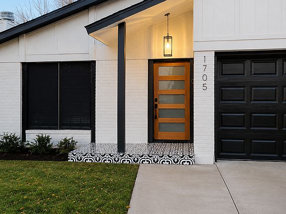 5th image of 1705 Cricket Hollow Dr
