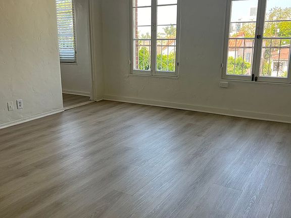 2nd image of 732 S Mansfield Ave APT 314