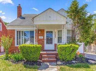 1689 Goddard Rd, Lincoln Park, MI 48146