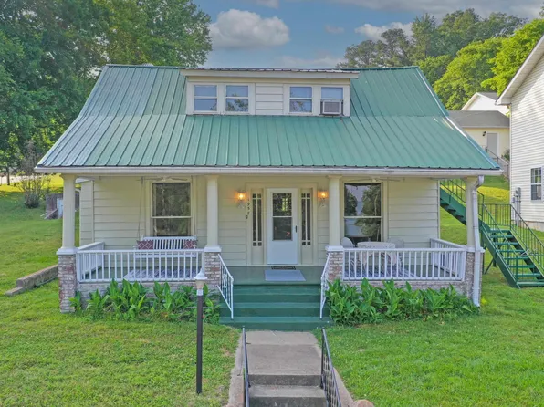 1958 Lake Barkley Dr, Kuttawa, KY 42055