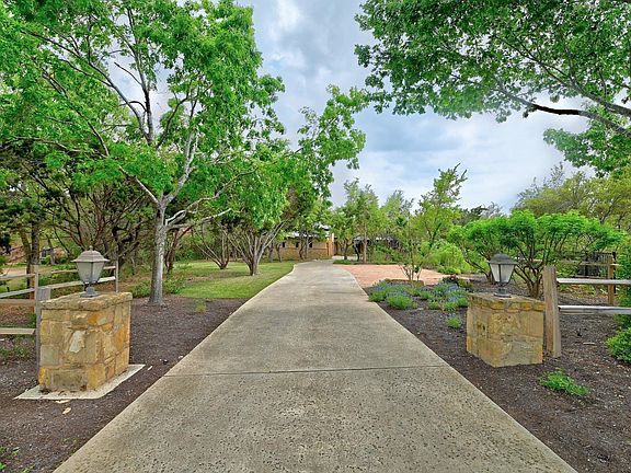3rd image of 16009 Pontevedra Pl #A