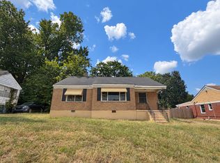 1047 W Shankman Cres, Memphis, TN 38108